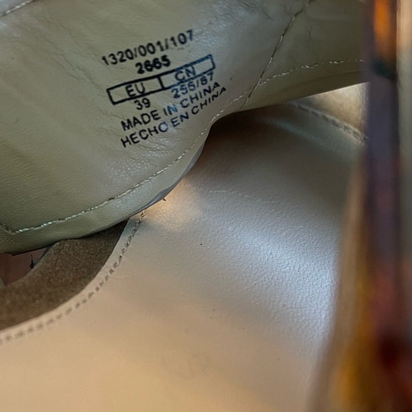 Zara Women's Tan Suede Platform Sandals - Picture 8 of 9